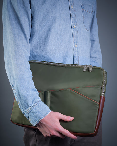 AUBURN | 15” Nylon Laptop Sleeve