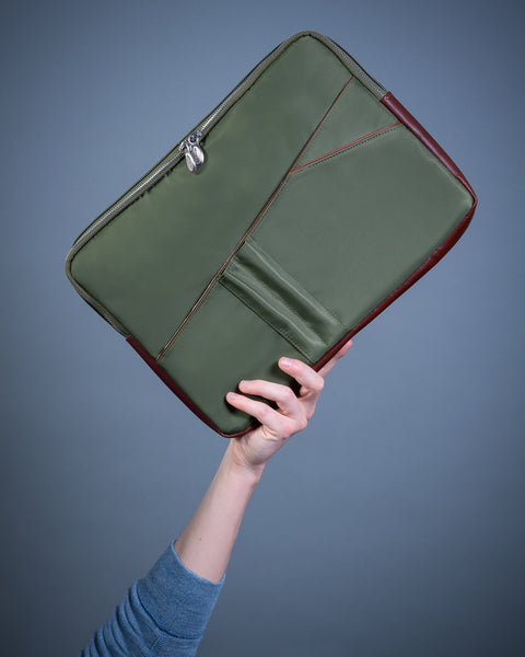 AUBURN | 15” Nylon Laptop Sleeve