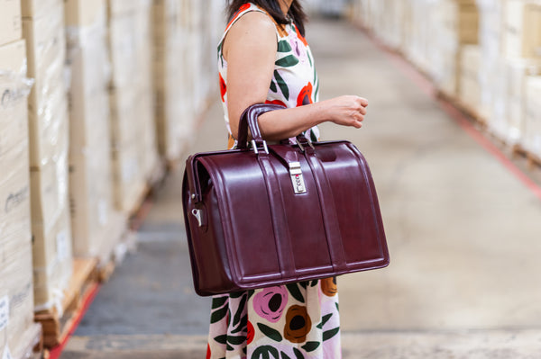 MORGAN | 17" Leather Litigator Laptop Briefcase