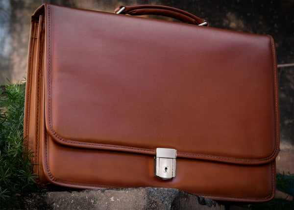 LEXINGTON | 15" Leather Flap Over Laptop Briefcase