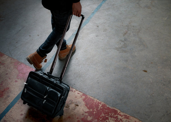 CLINTON | 17” Leather Detachable-Wheeled Laptop Case