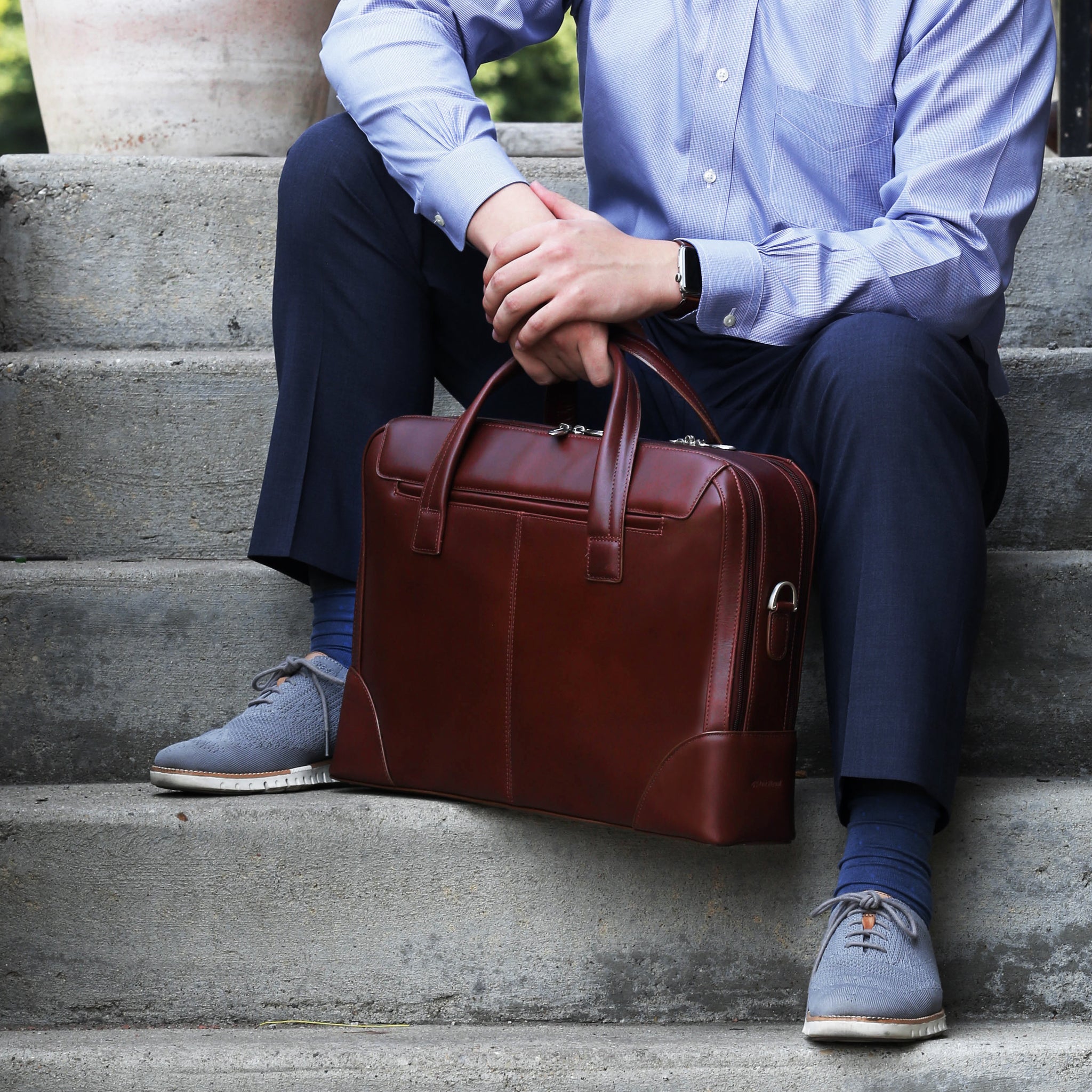 HARPSWELL | 17” Leather Dual-Compartment Laptop Briefcase – McKleinUSA